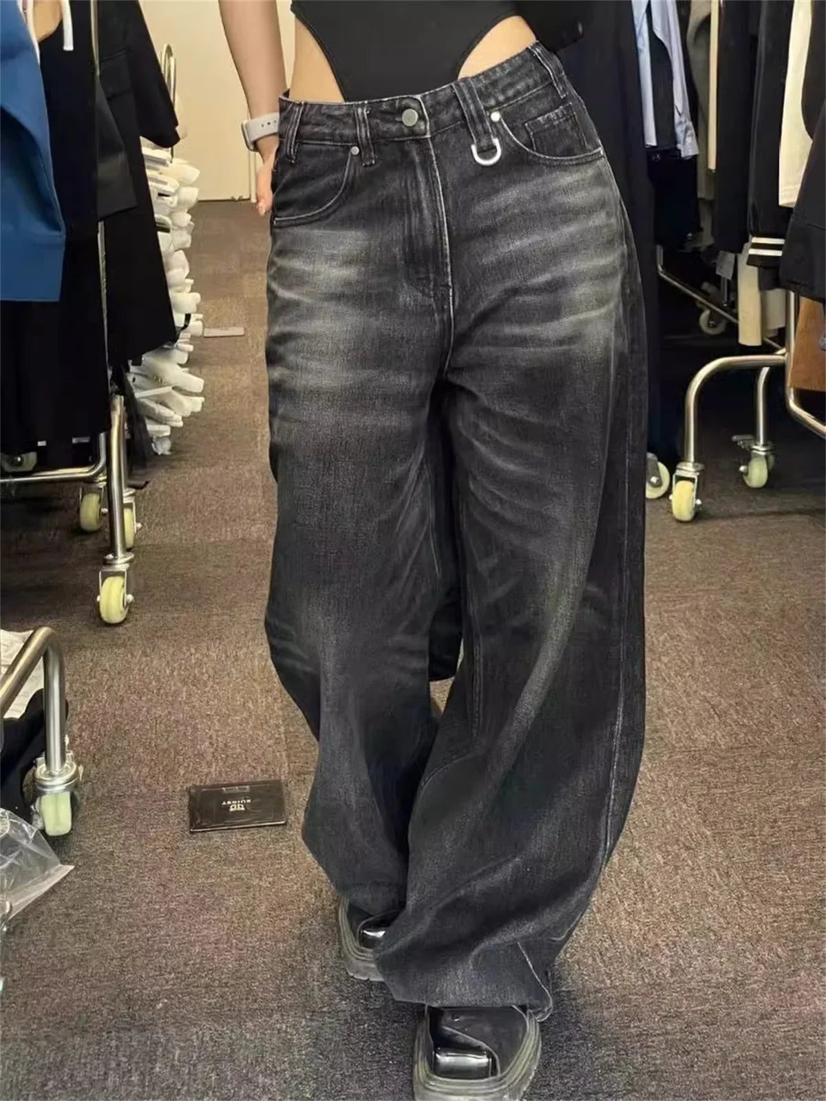 Vintage Wide-Leg Jeans